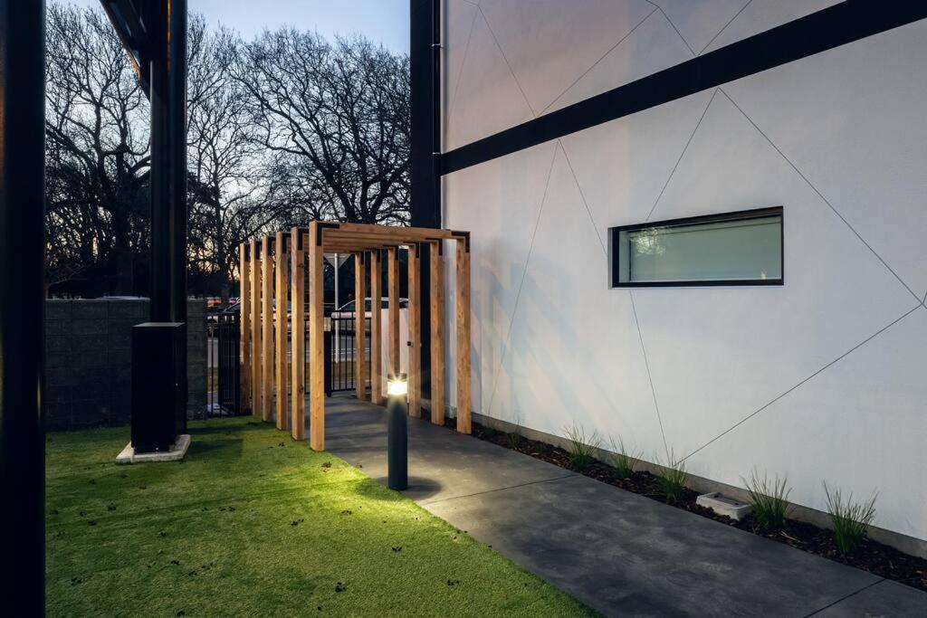 Stellar Central City Apartment - Hagley Park Christchurch Eksteriør billede